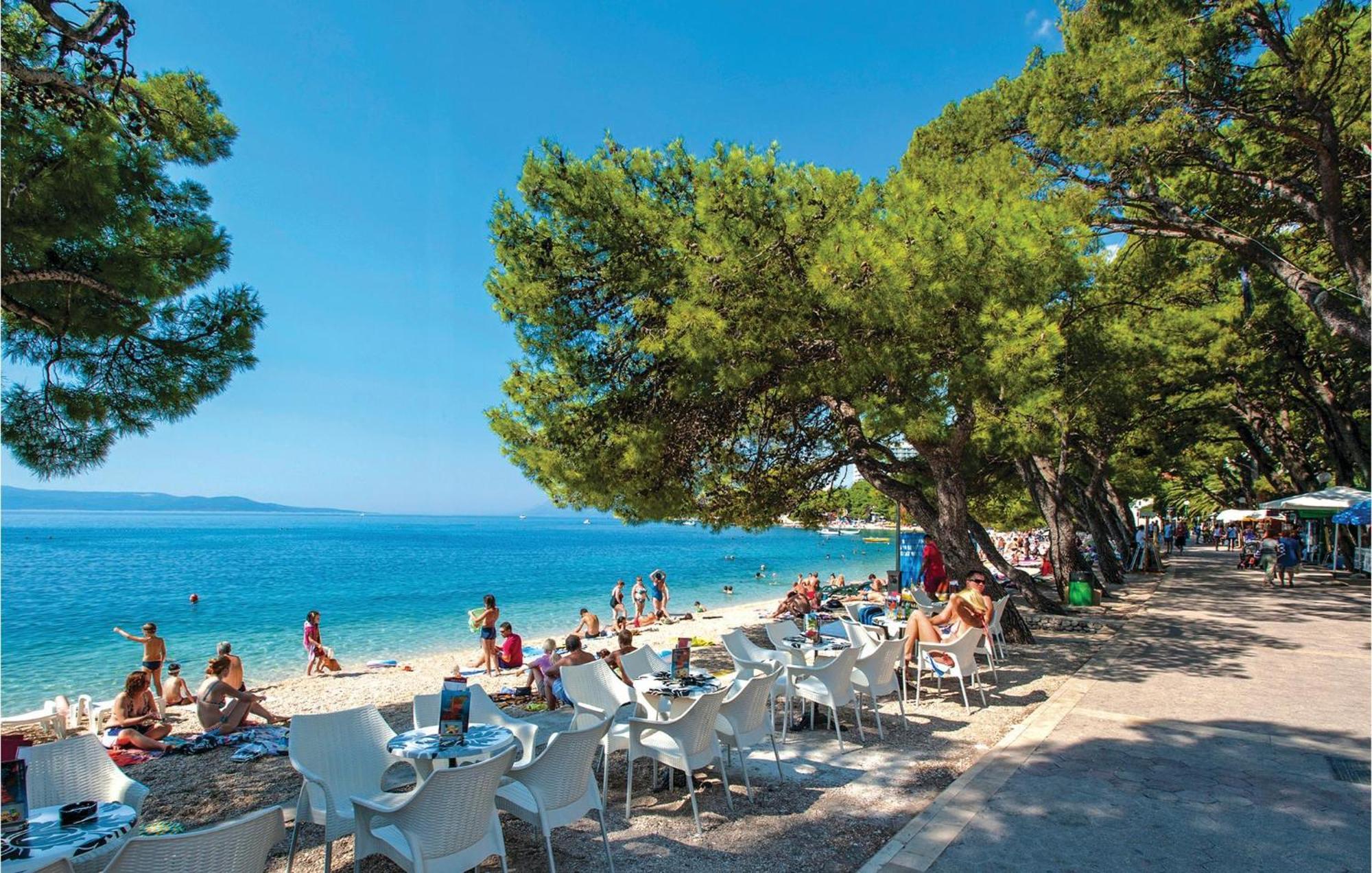 1 Bedroom Gorgeous Apartment In Makarska Ngoại thất bức ảnh
